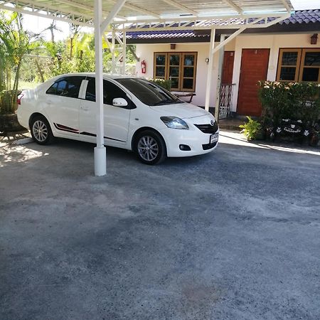 Yotin Guest House Трат Екстериор снимка