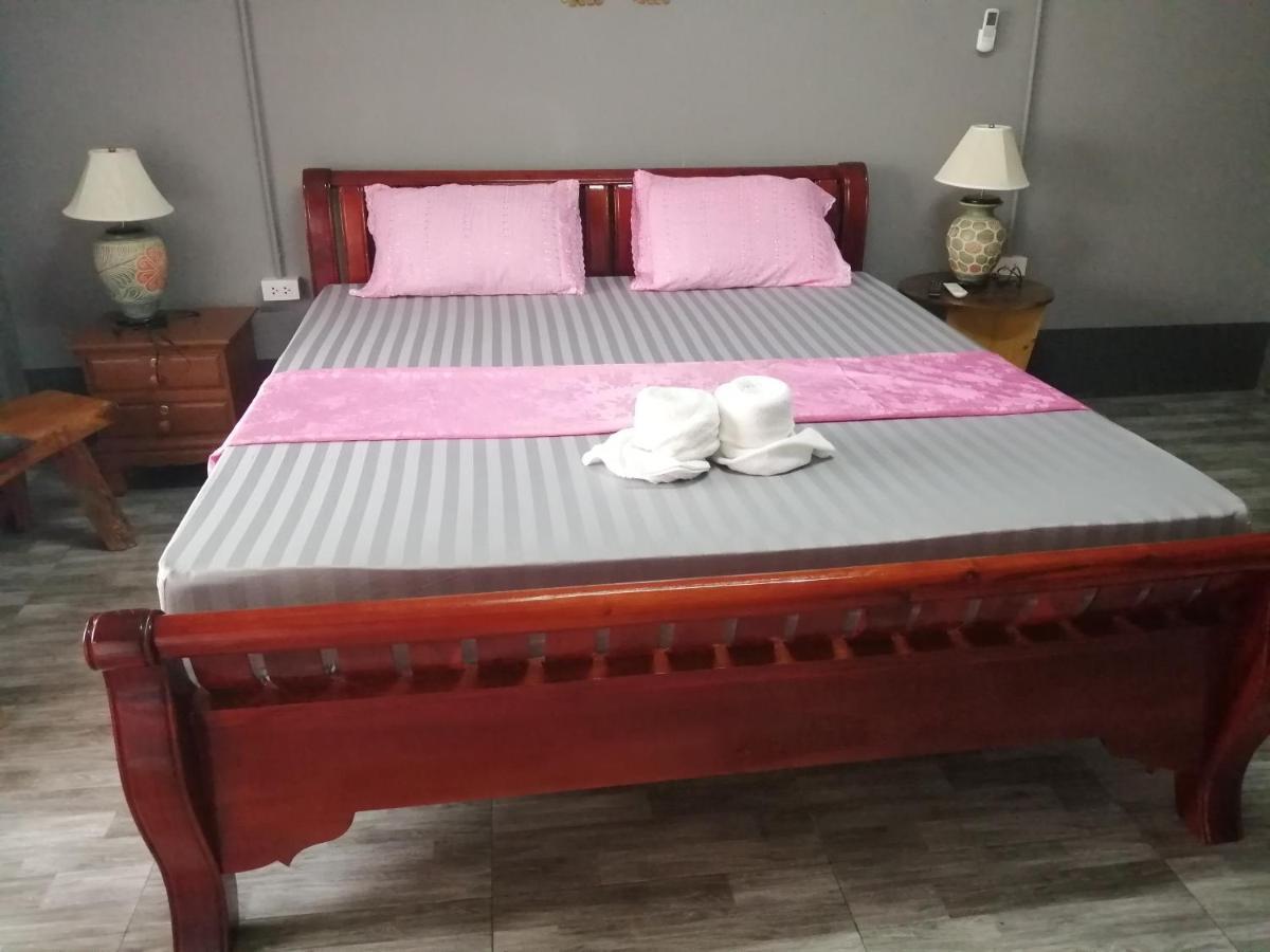 Yotin Guest House Трат Екстериор снимка