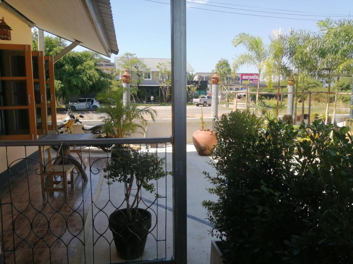 Yotin Guest House Трат Екстериор снимка