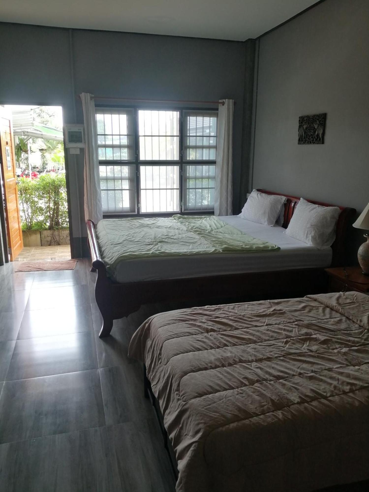 Yotin Guest House Трат Екстериор снимка