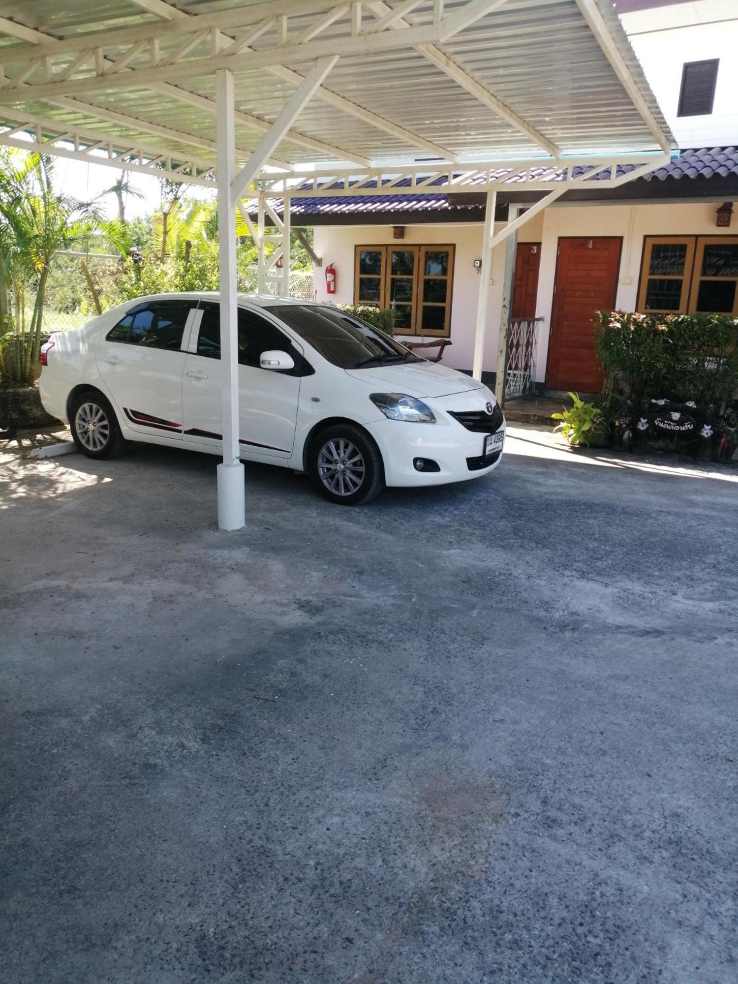 Yotin Guest House Трат Екстериор снимка