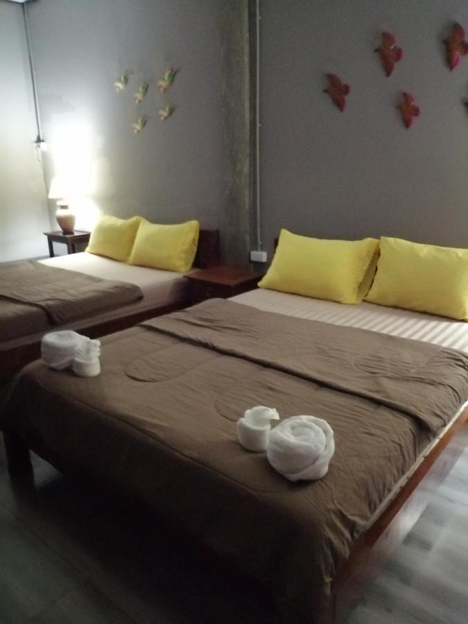 Yotin Guest House Трат Екстериор снимка