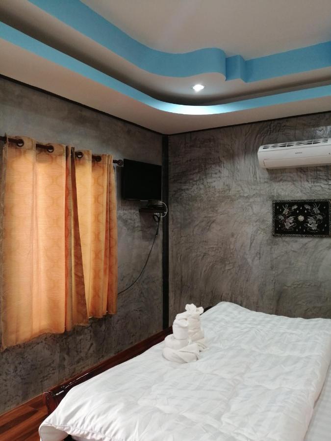Yotin Guest House Трат Екстериор снимка