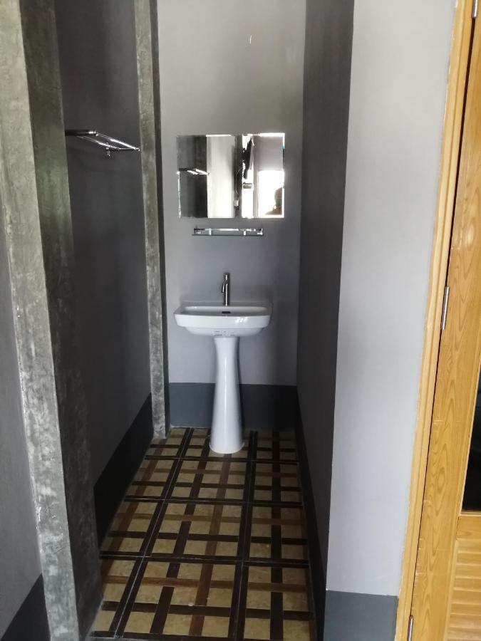 Yotin Guest House Трат Екстериор снимка