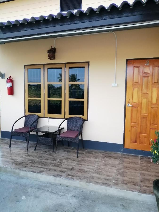 Yotin Guest House Трат Екстериор снимка