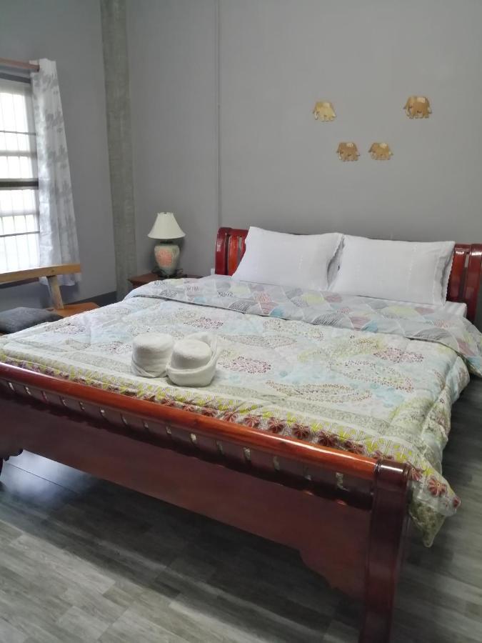 Yotin Guest House Трат Екстериор снимка